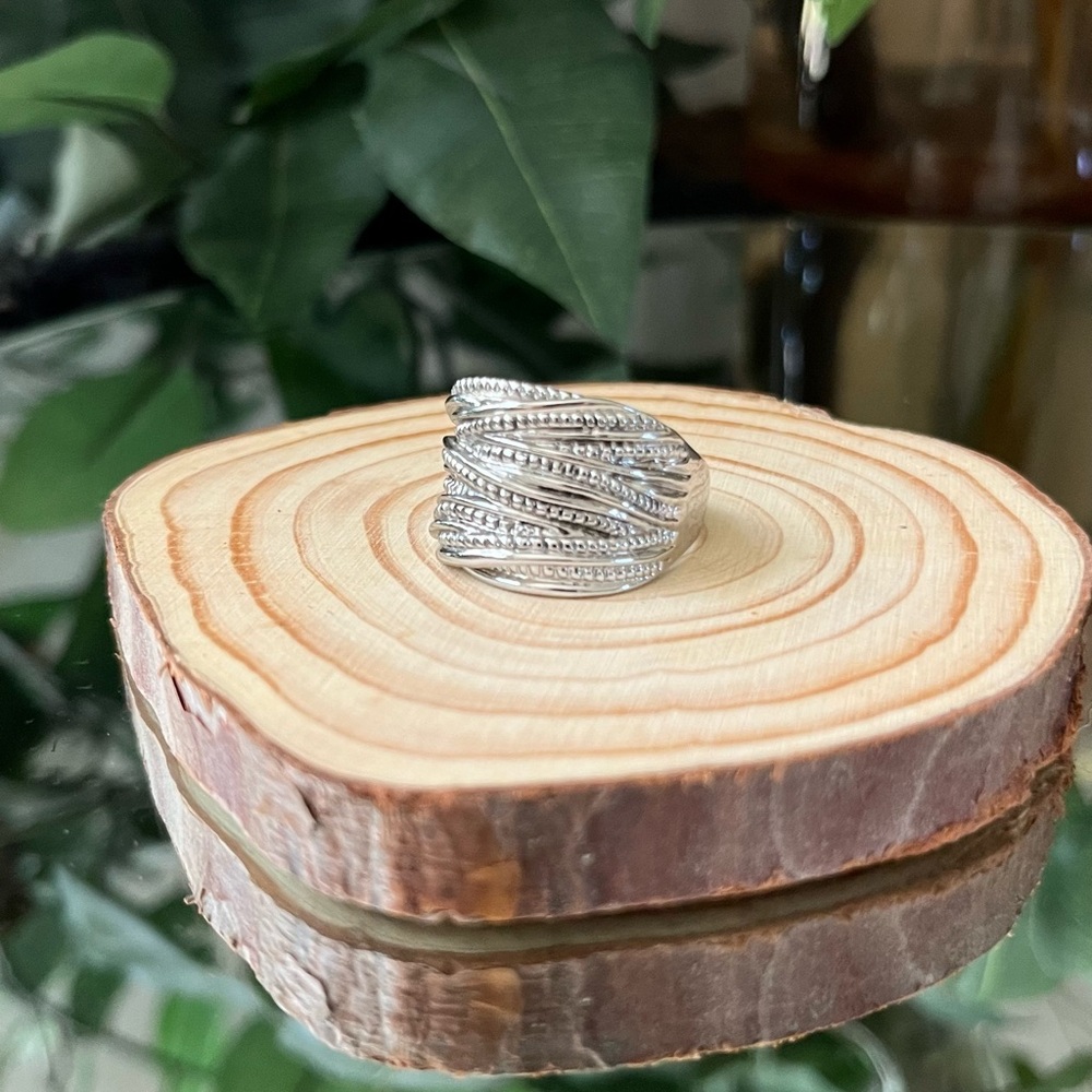 Unique Silver Women's Ring